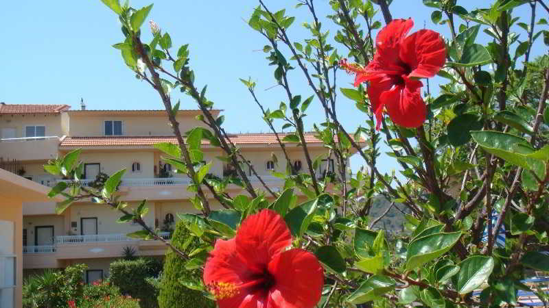 Lyristis Dinos Studios & Apartments Faliraki Dış mekan fotoğraf