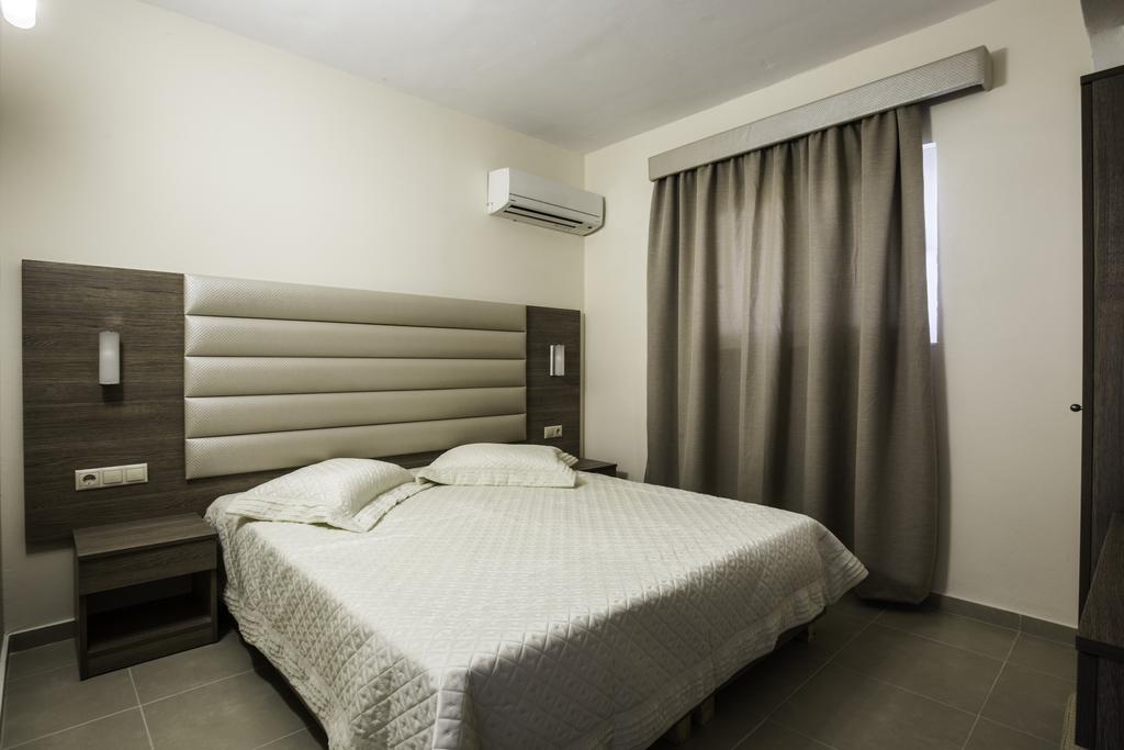 Lyristis Dinos Studios & Apartments Faliraki Dış mekan fotoğraf