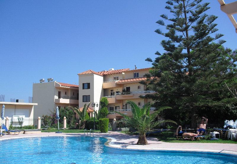 Lyristis Dinos Studios & Apartments Faliraki Dış mekan fotoğraf