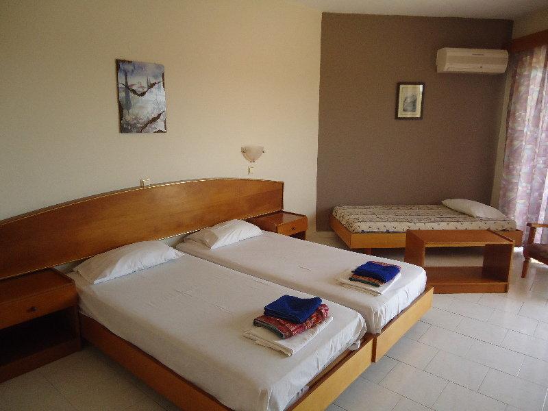 Lyristis Dinos Studios & Apartments Faliraki Dış mekan fotoğraf