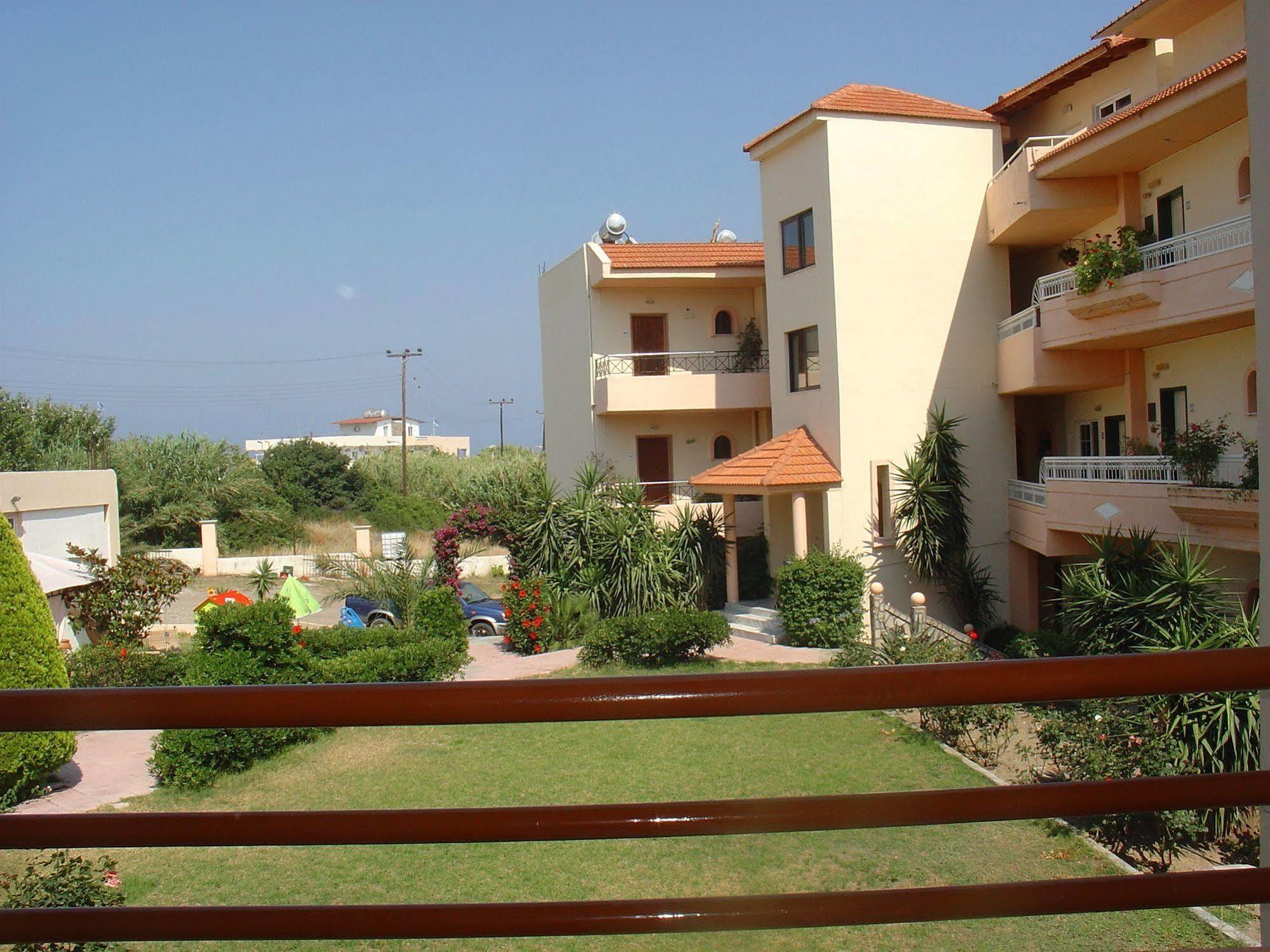 Lyristis Dinos Studios & Apartments Faliraki Dış mekan fotoğraf